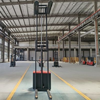 1500kgs Load Capacity Platform Standing Stacker Forklift Truck for Load Center 500mm
