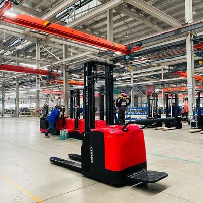 Full Electric Pallet Forklift Pallet Stand on Stacker for 2000kg Load Center